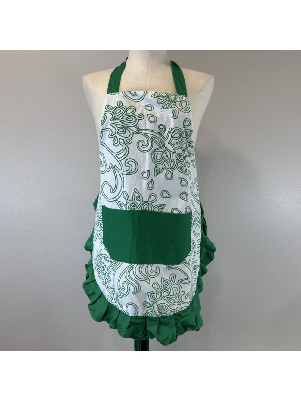 Flirty Aprons Ruffled Kitchen Apron Green White Filigree Floral Pocket One Size